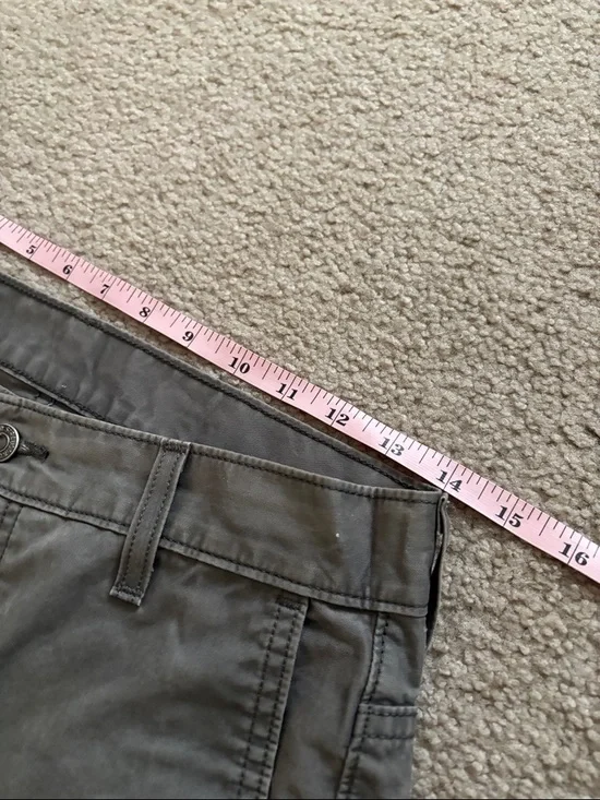 Levi’s Women’s Casual Straight-Leg Pants - Gray size 29 - Picture 3 of 7